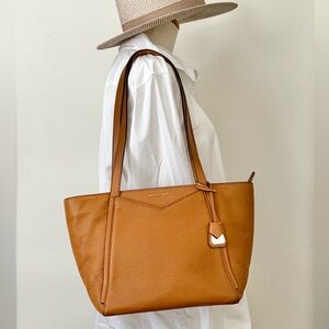 👜Michael Kors Brown Leather Tote